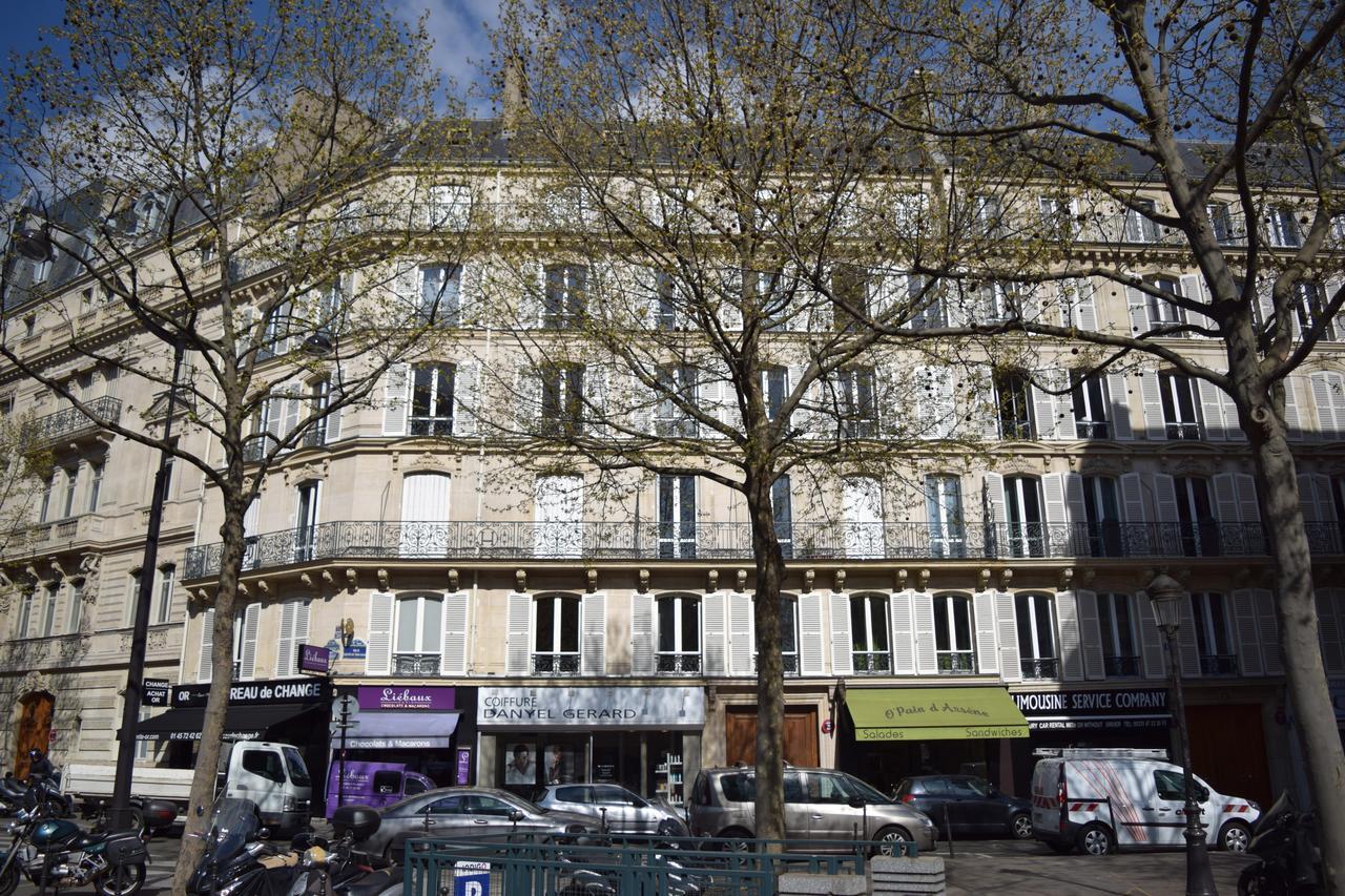 Paris Square Panzió Kültér fotó